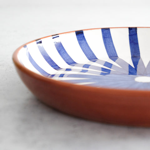 Ray Serving Bowl in Blue Ø27cm
