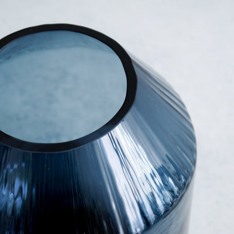 Jarrón mediano de cristal azul