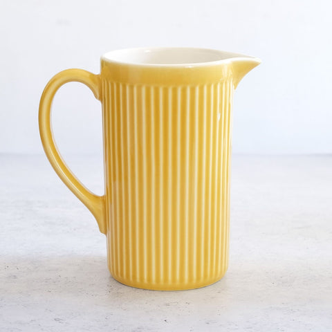 Jarra-jarra-jarro-cruche-krug-ceramica-hecha-secla