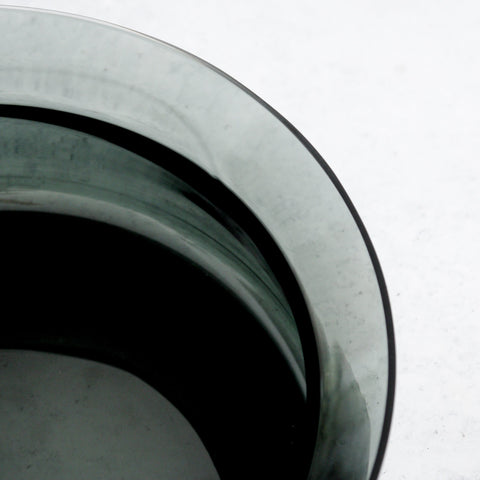 Frutero grande de cristal en gris