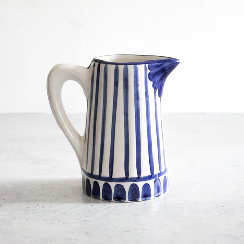 Traditional pitcher in blue 0,5L