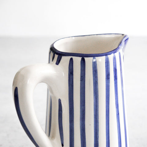 Traditional pitcher in blue 0,5L