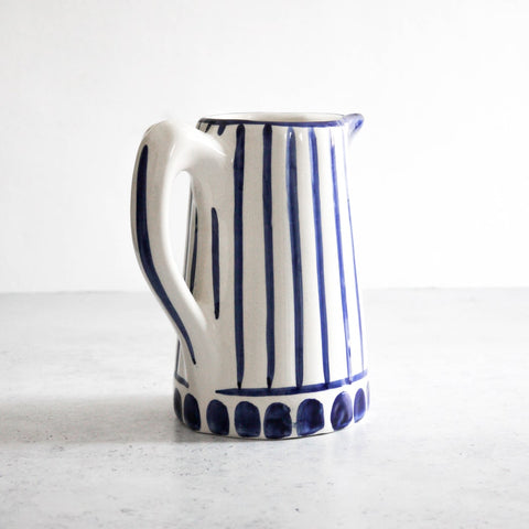 Traditional pitcher in blue 1L